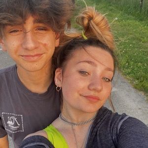 Meet your Posher, Marissa